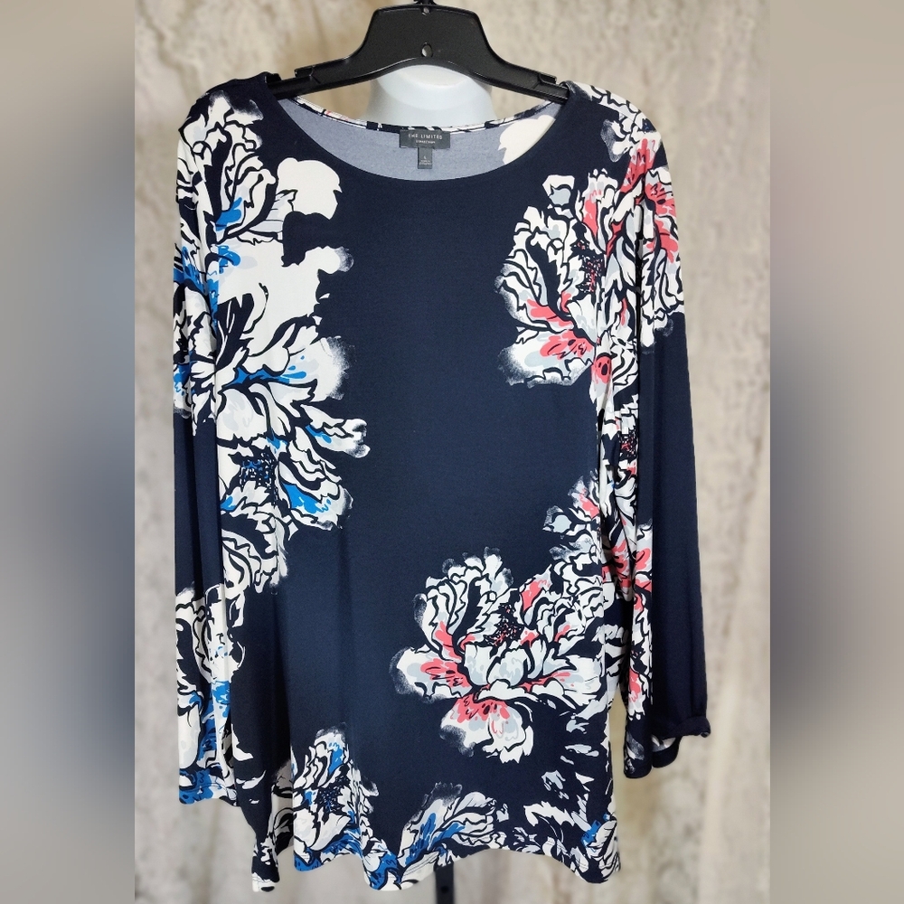 The Limited Navy White Floral Blouse NWOT
